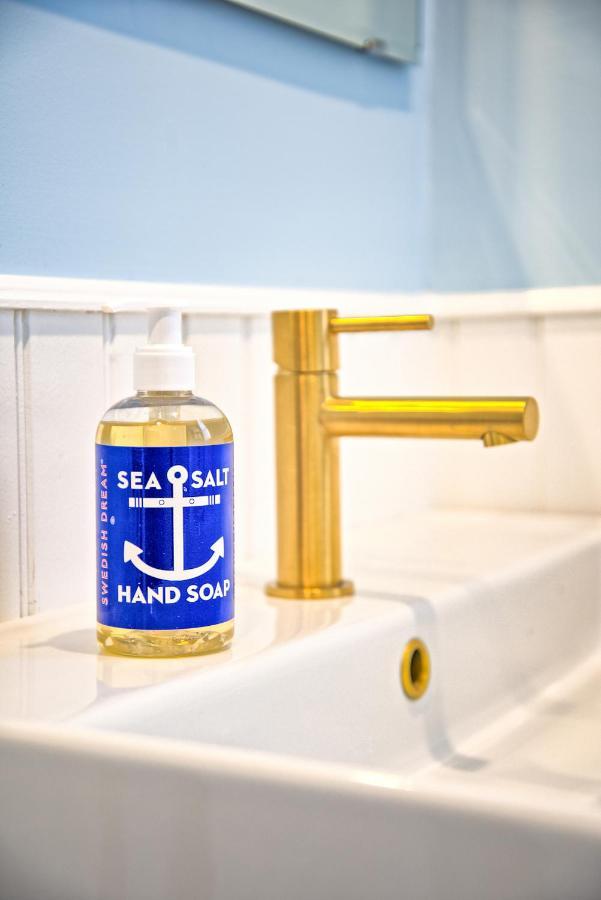 Nautical Nest Hudson Hotel Luaran gambar